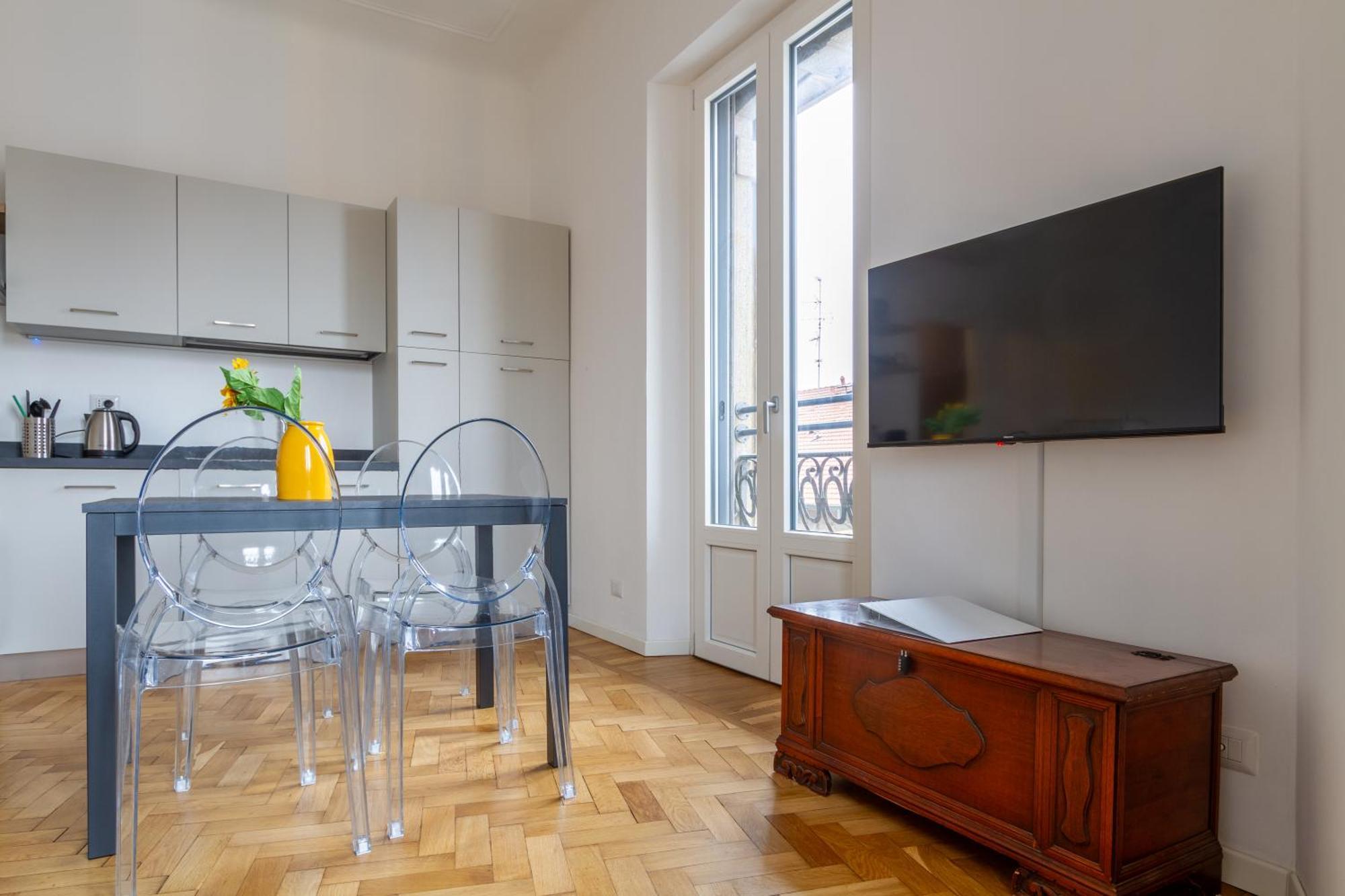In Historic Building- Porta Venezia * Milano
