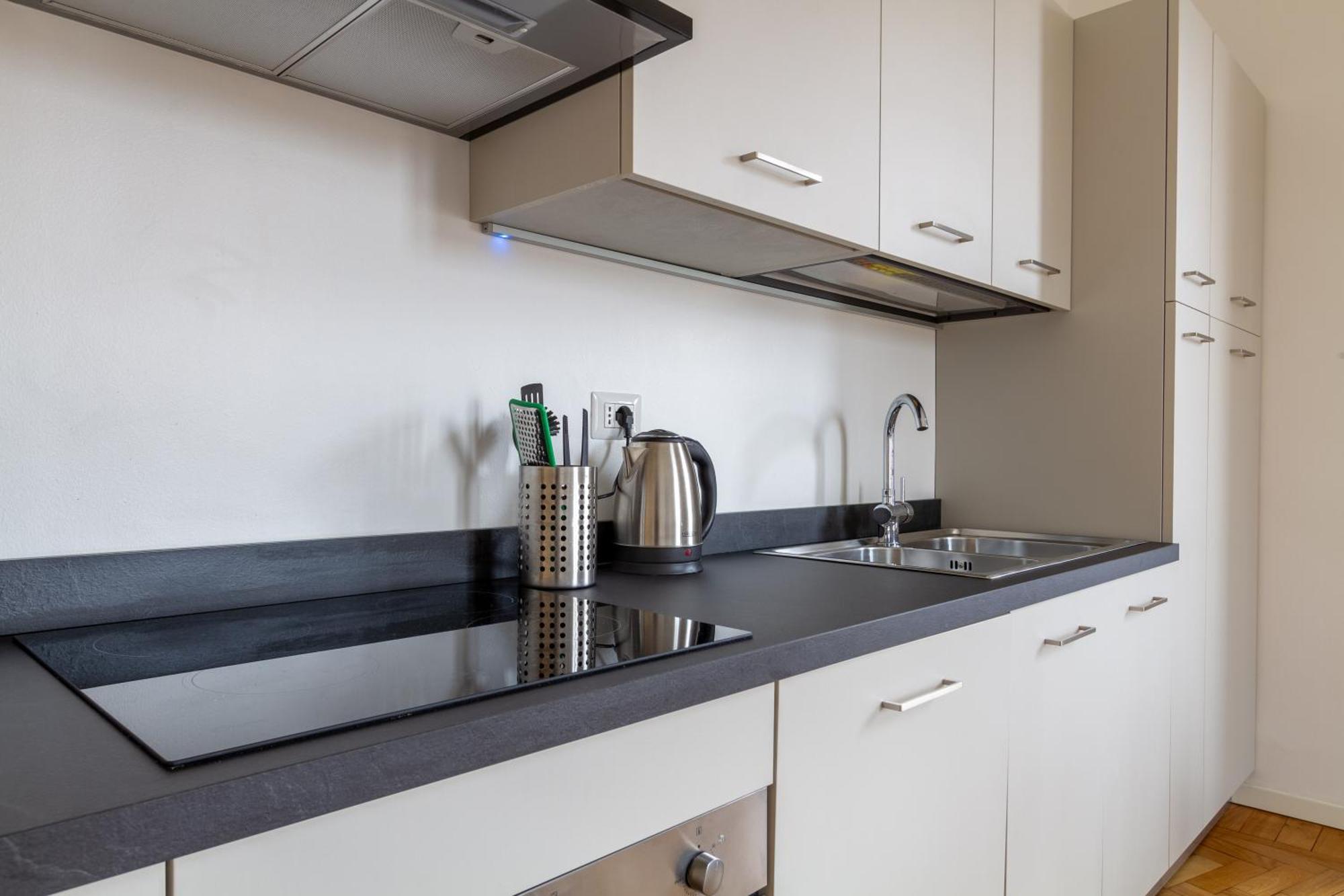 Appartamento In Historic Building- Porta Venezia *